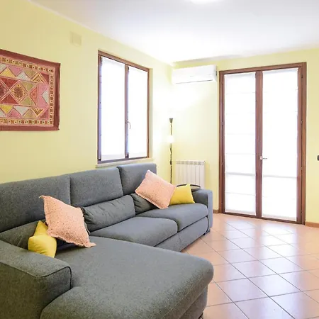 Апартаменты Amazing Apartment In San Feliciano Сан-Феличано